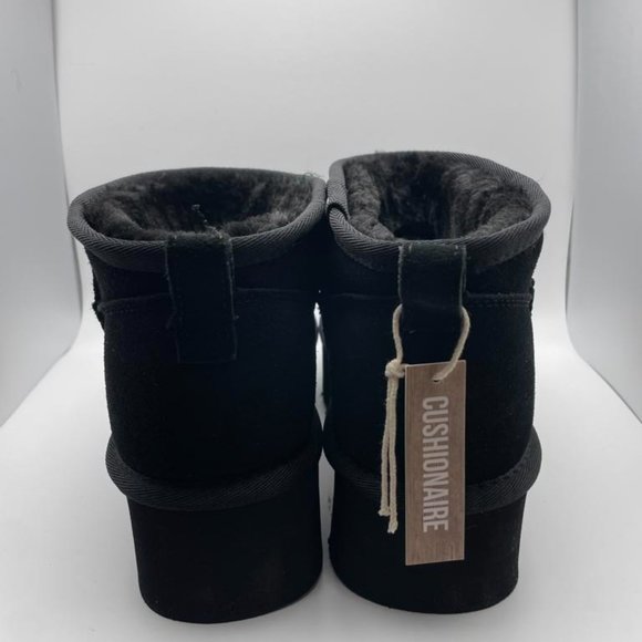 CUSHIONAIRE Women's Cozy Genuine Suede pull on platform boot - Picture 4 of 6